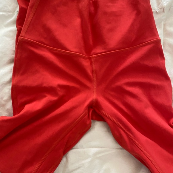 FIRM. Lululemon align high rise “28 - Picture 4 of 6